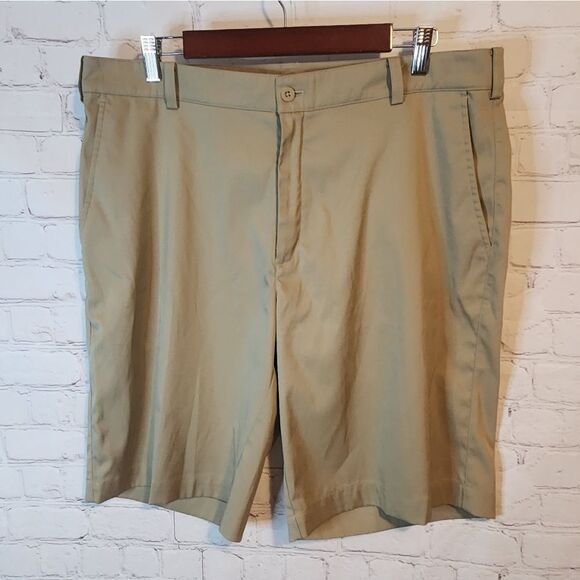 Men's Nike Dri-Fit "Tour Performance" khaki shorts, size 36 - Picture 1 of 5